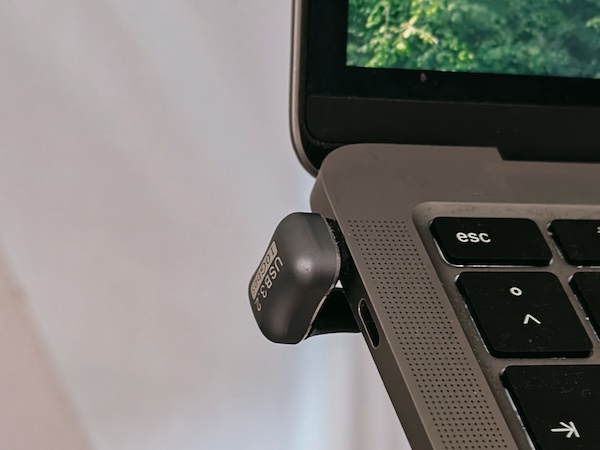 Duttek USB-C U-Adapter 180-Grad-Winkeladapter für 8K und 240W